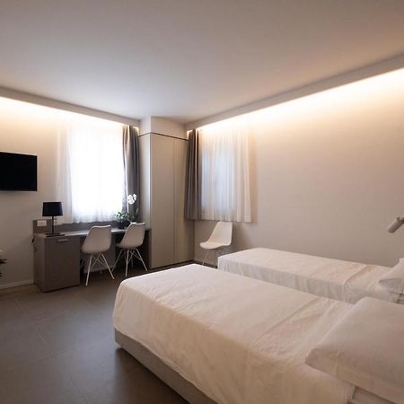 Zeta T Rooms Castellarano Extérieur photo