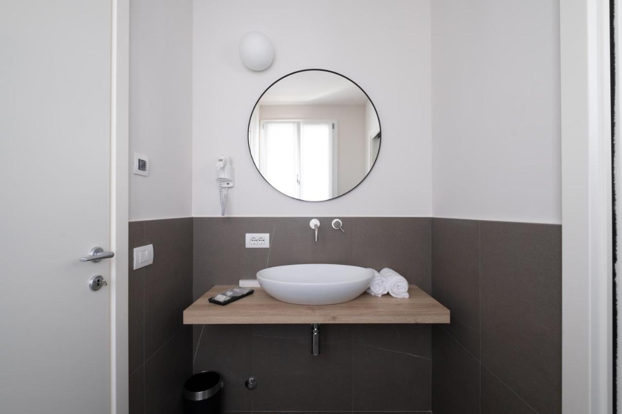 Zeta T Rooms Castellarano Extérieur photo
